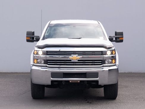 Used 2018 Chevrolet Silverado 3500 W/T w/ WT Convenience Package AWD/4WD image 15