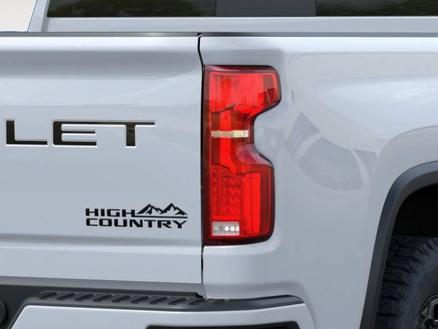 New 2026 Chevrolet Silverado 2500 High Country w/ LPO, Dark Essentials Package AWD/4WD image 11