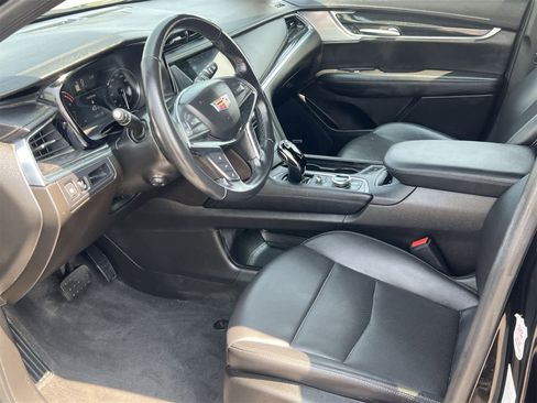 Used 2023 Cadillac XT5 Premium Luxury image 10