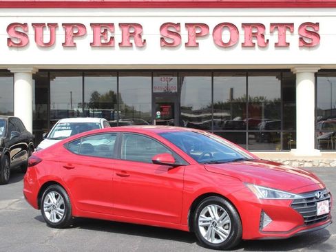 Used 2020 Hyundai Elantra SEL image 1