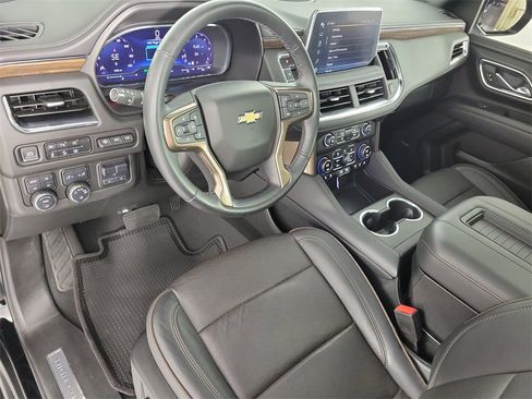 Used 2024 Chevrolet Tahoe High Country image 18