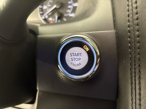 Used 2023 Nissan Armada SV image 23