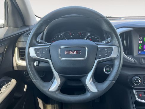 Used 2024 GMC Terrain SLE FWD image 15