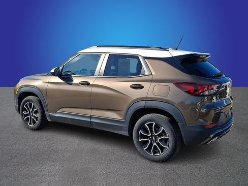 Used 2021 Chevrolet TrailBlazer ACTIV w/ Technology Package AWD/4WD image 5
