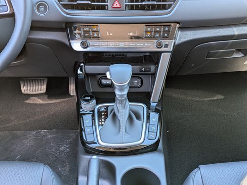 New 2026 Kia Seltos EX image 21