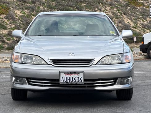 Used 2001 Lexus ES 330 image 10