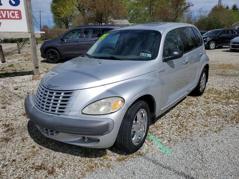Used 2001 Chrysler PT Cruiser FWD image 3
