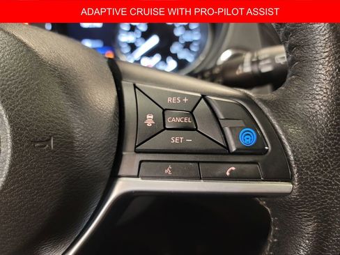 Used 2019 Nissan Rogue SV w/ Premium Package image 14