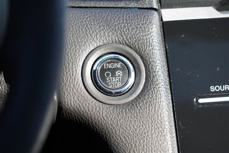 Used 2013 Ford Taurus SHO AWD/4WD image 68