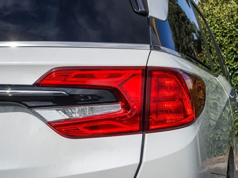 Used 2021 Honda Odyssey EX-L image 7