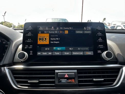 Used 2022 Honda Accord Sport image 22