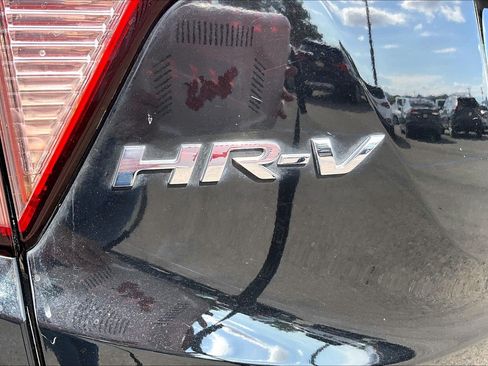 Used 2016 Honda HR-V LX image 26