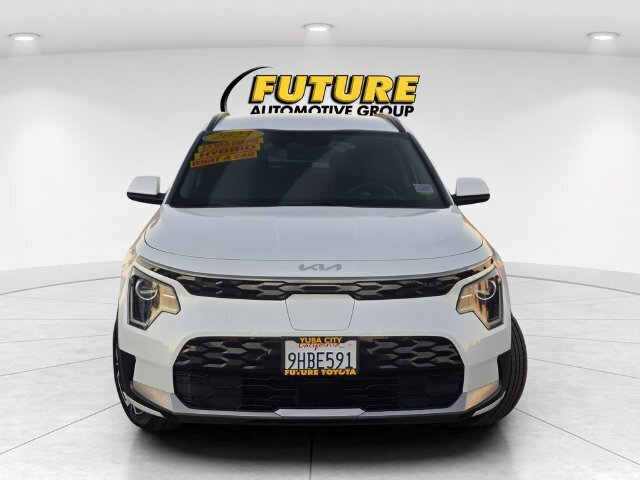 Used 2023 Kia Niro Wind FWD image 2
