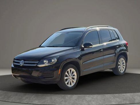 Used 2017 Volkswagen Tiguan Limited w/ Premium Package image 7