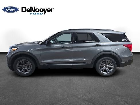 Used 2023 Ford Explorer XLT w/ Equipment Group 202A image 10