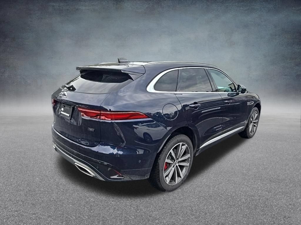 Used 2026 Jaguar F-PACE R-Dynamic S AWD/4WD image 7