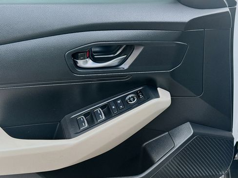 Used 2023 Honda Accord LX image 16