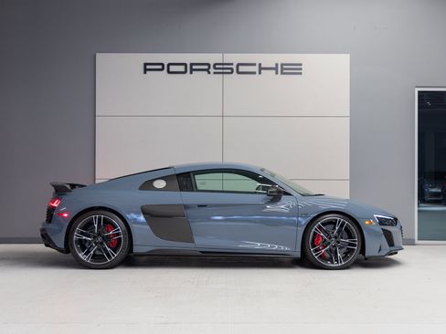 Used 2020 Audi R8 V10 performance image 8