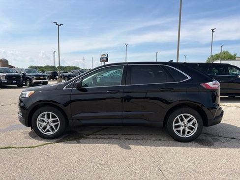 Used 2024 Ford Edge SEL w/ Convenience Package AWD/4WD image 2