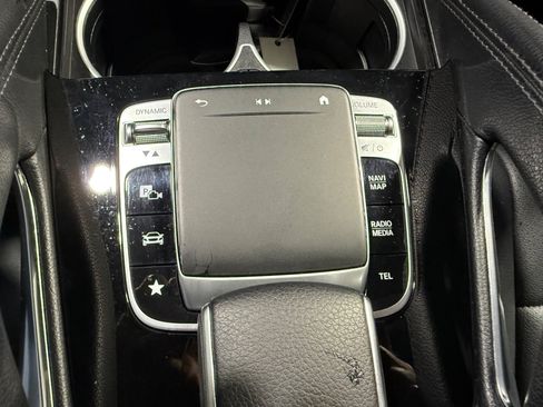 Used 2020 Mercedes-Benz GLE 450 4MATIC w/ Premium Package image 38