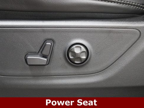 Used 2025 RAM 1500 RHO image 9