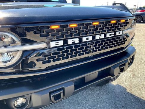Certified 2023 Ford Bronco Wildtrak AWD/4WD image 34