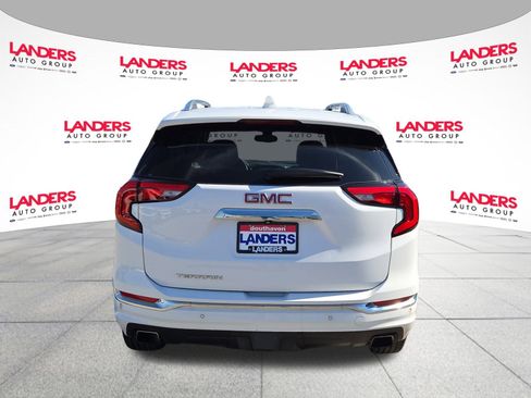 Used 2020 GMC Terrain Denali w/ Denali Premium Package image 4