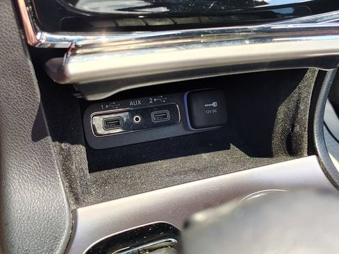 Used 2019 Jeep Grand Cherokee Limited X AWD/4WD image 38