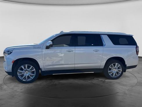 Used 2024 Chevrolet Suburban High Country w/ Max Trailering Package AWD/4WD image 7