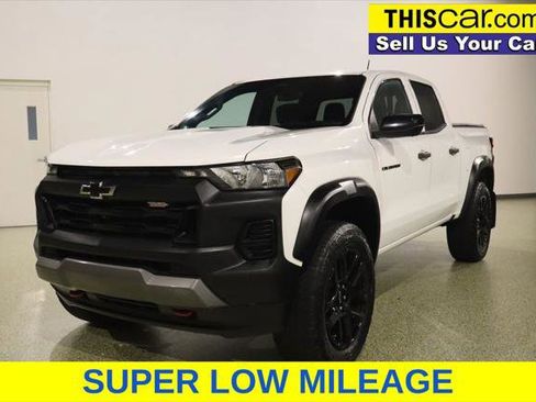 Used 2023 Chevrolet Colorado Trail Boss w/ Technology Package AWD/4WD image 4