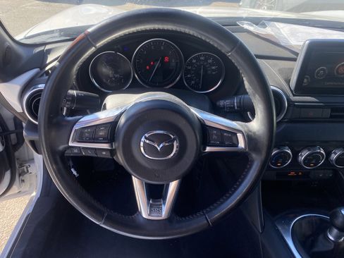 Used 2016 MAZDA MX-5 Miata Grand Touring image 12