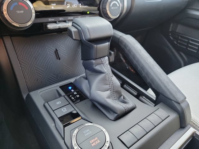 Used 2026 Toyota 4Runner SR5 RWD image 21