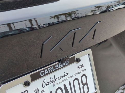 Certified 2026 Kia Sorento SX Prestige image 32