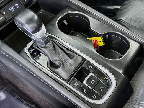 Used 2019 Hyundai Santa Fe AWD image 17