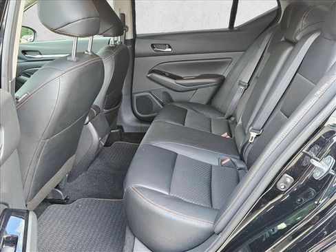 Used 2024 Nissan Altima 2.5 SR FWD image 18