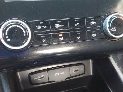 Used 2022 Hyundai Santa Cruz SE FWD image 20