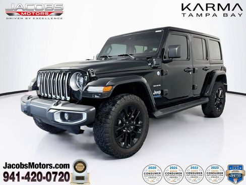 Used 2021 Jeep Wrangler Unlimited Sahara w/ Cold Weather Group AWD/4WD image 1