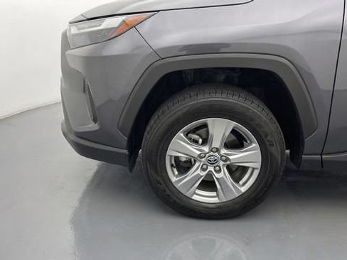 Used 2024 Toyota RAV4 XLE AWD/4WD image 12