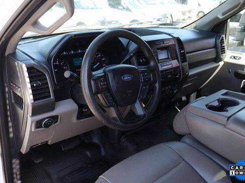 Used 2021 Ford F350 XL w/ Power Equipment Group RWD image 17