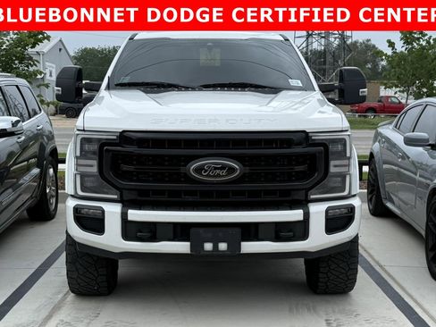 Used 2022 Ford F250 Lariat w/ Tremor Off-Road Package AWD/4WD image 2