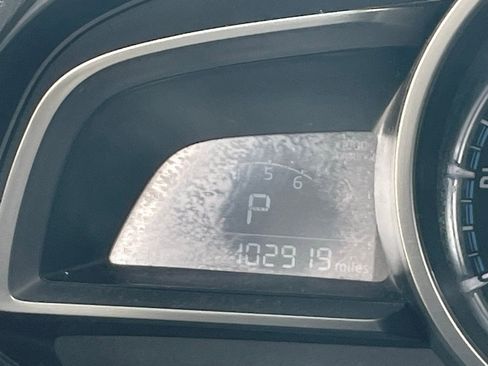 Used 2020 Toyota Yaris LE image 9