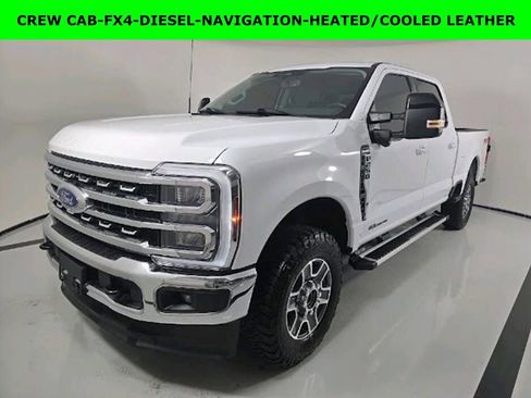 Used 2024 Ford F250 Lariat w/ FX4 Off-Road Package AWD/4WD image 1