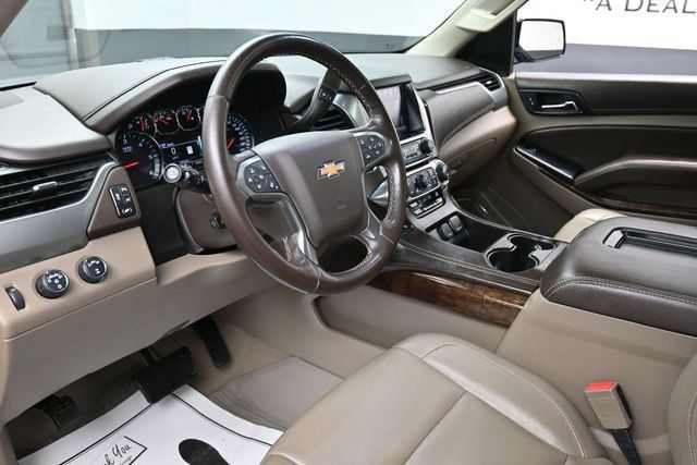 Used 2019 Chevrolet Suburban LT AWD/4WD image 14