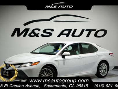 Used 2020 Toyota Camry XLE