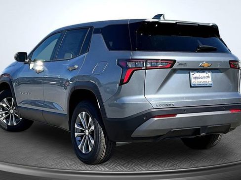 New 2026 Chevrolet Equinox LT image 3