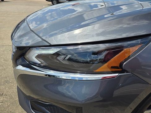 Used 2024 Nissan Altima 2.5 SV image 9