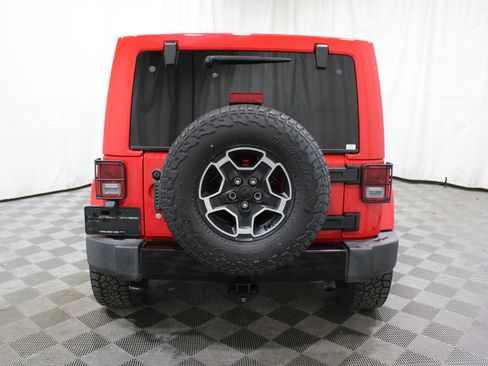 Used 2015 Jeep Wrangler Unlimited Sahara image 26