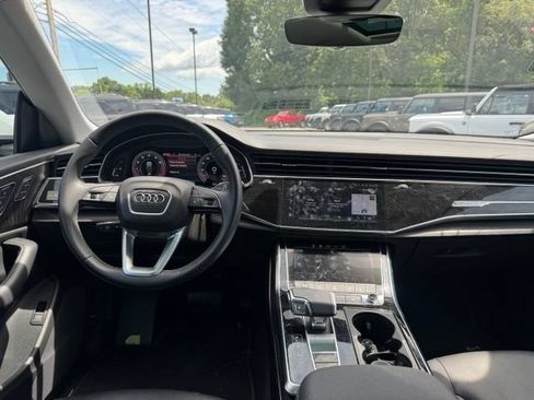 Used 2023 Audi Q8 Premium w/ Convenience Package AWD/4WD image 16