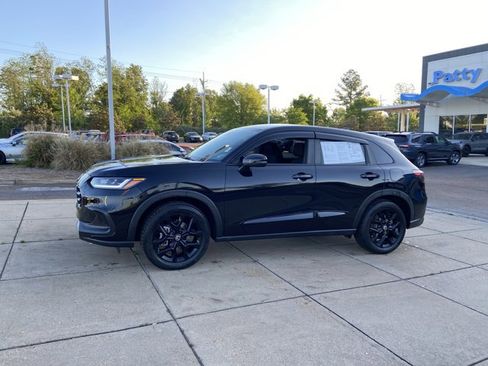 Used 2024 Honda HR-V Sport image 15