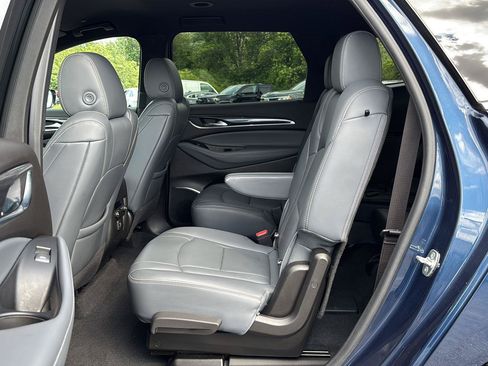 Used 2024 Buick Enclave Essence w/ LPO, Floor Liner Package AWD/4WD image 18
